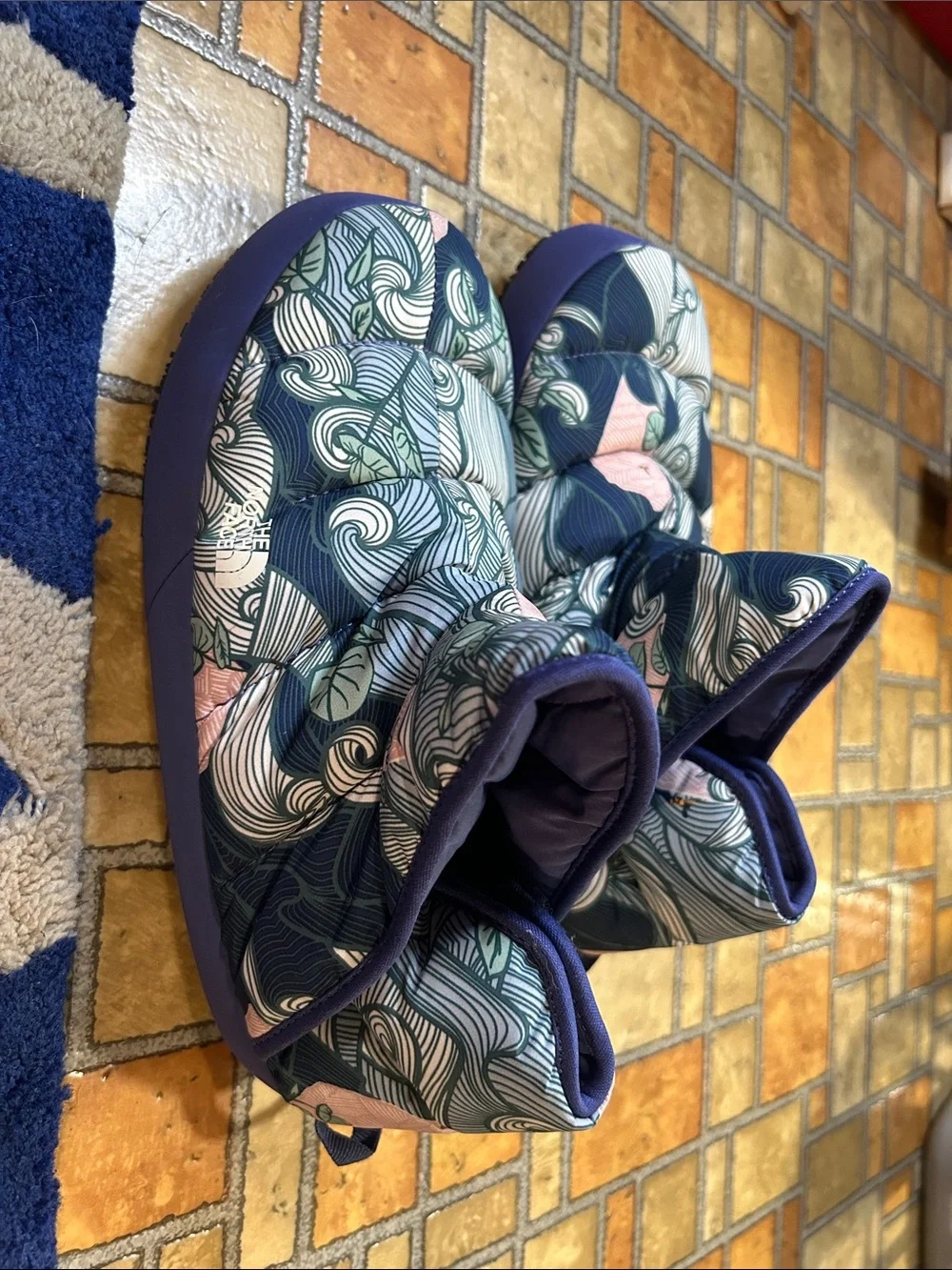 The North Face Kids ThermoBall Traction Booties - Navy Floral with Pink Accents